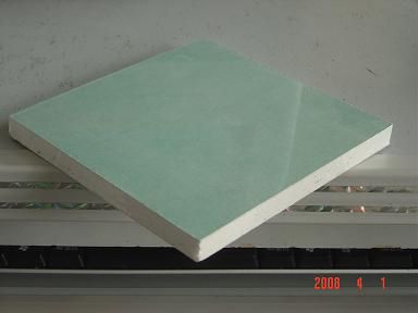 Water-proof and moisture-proof gypsum board